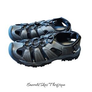Eddie Bauer Stewart shoes men's size 9 m. Free shipping